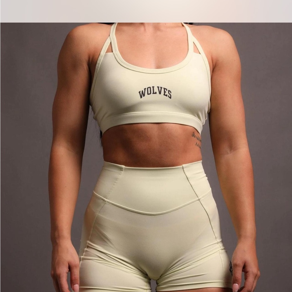 Darc Sport Women’s Athletic High-Waist Shorts in Pale Yellow Cream